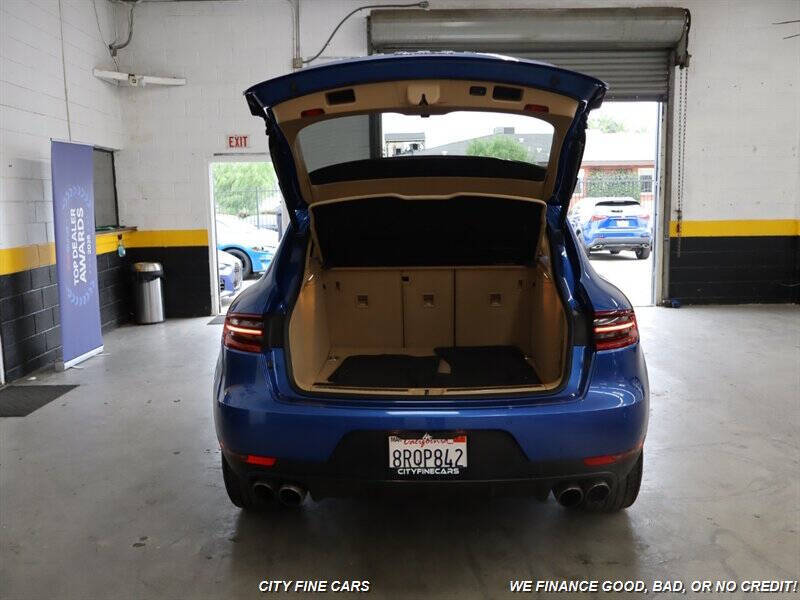 2016 Porsche Macan S