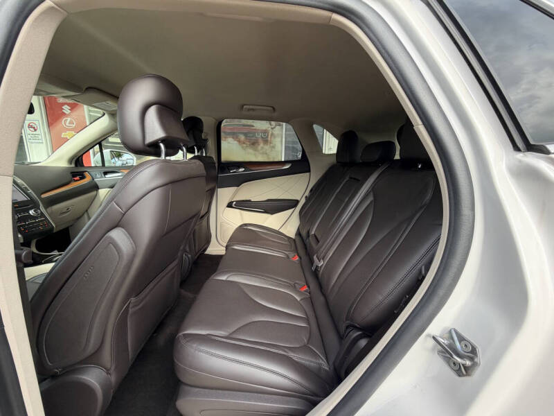 2019 Lincoln MKC Select