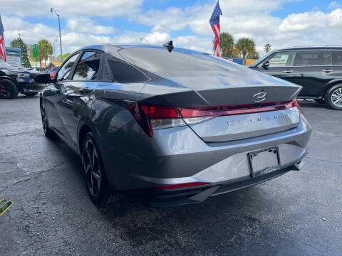 2023 Hyundai Elantra