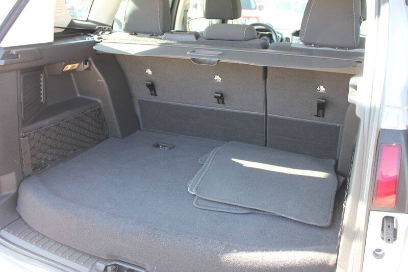 2017 Ford C-MAX Hybrid SE