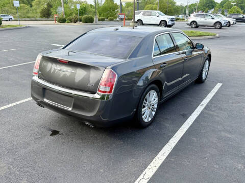 2013 Chrysler 300