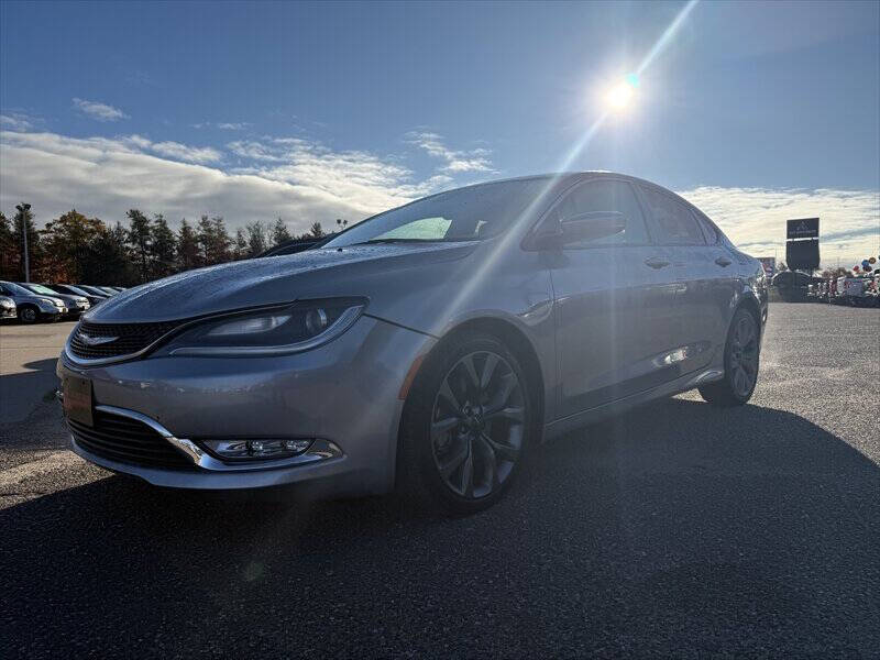 2016 Chrysler 200 S