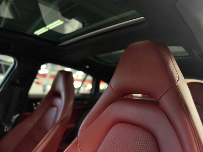 2023 Porsche Panamera