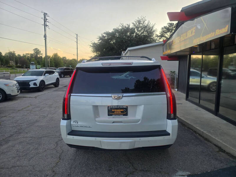 2016 Cadillac Escalade Luxury Collection