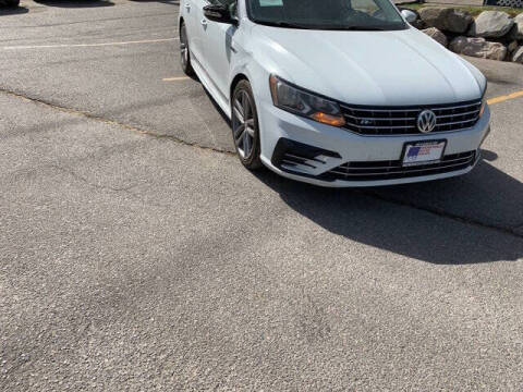 2017 Volkswagen Passat 1.8T R-Line