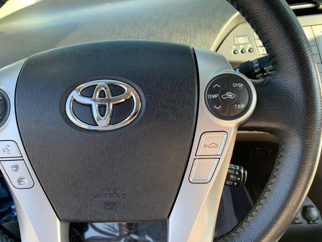 2012 Toyota Prius Plug-in Hybrid Advanced