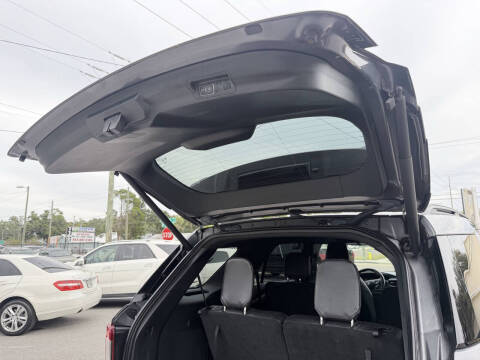 2022 Ford Explorer ST-Line