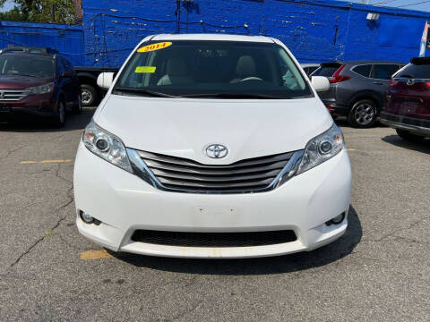 2014 Toyota Sienna for sale at Metro Auto Sales in Lawrence MA