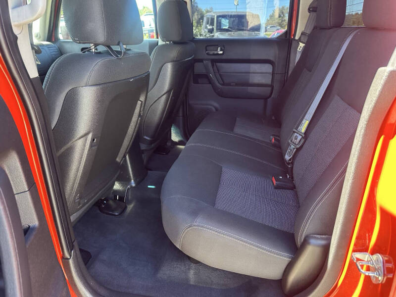 2009 HUMMER H3T Luxury