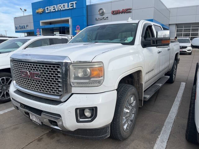 2015 GMC Sierra 2500HD Denali