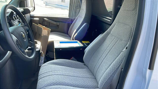 2026 Chevrolet Express 2500