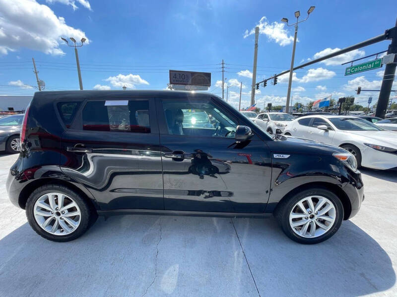2018 Kia Soul +