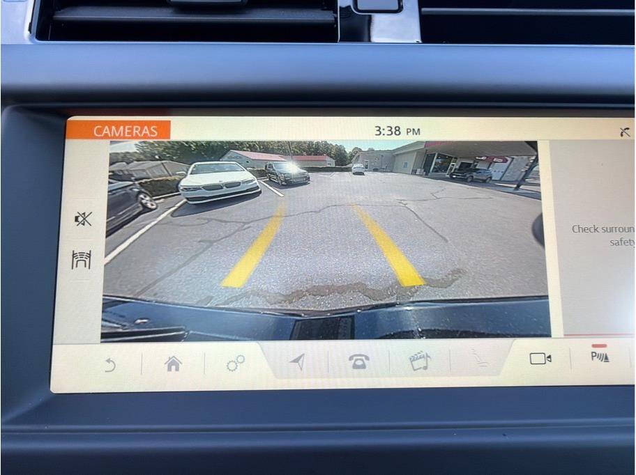 Black 2019 Land Rover Discovery SE AWD SE 4dr SUV 25