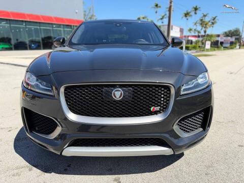 2018 Jaguar F-PACE S