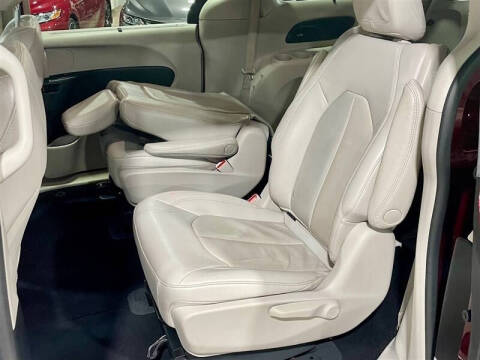 2021 Chrysler Pacifica Hybrid Touring L