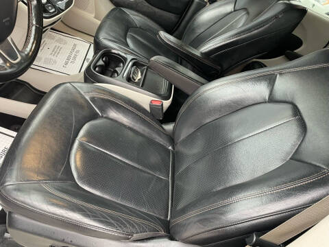 2019 Chrysler Pacifica Touring L