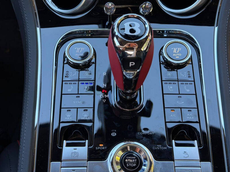 2024 Bentley Continental