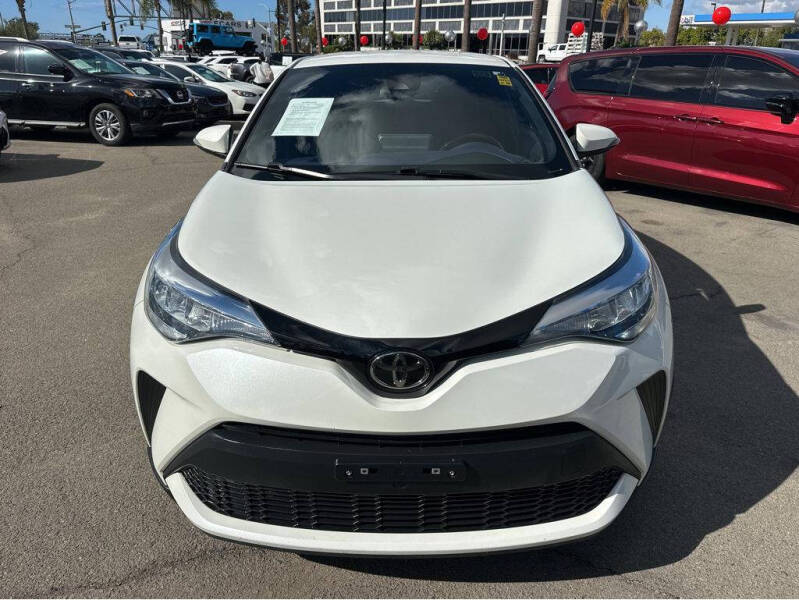 2021 Toyota C-HR XLE