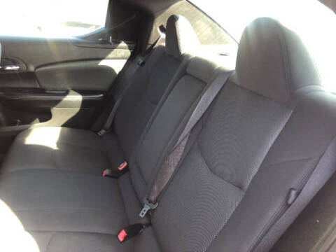 2012 Dodge Avenger SE