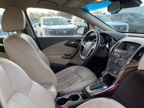 2012 Buick Verano Leather Group