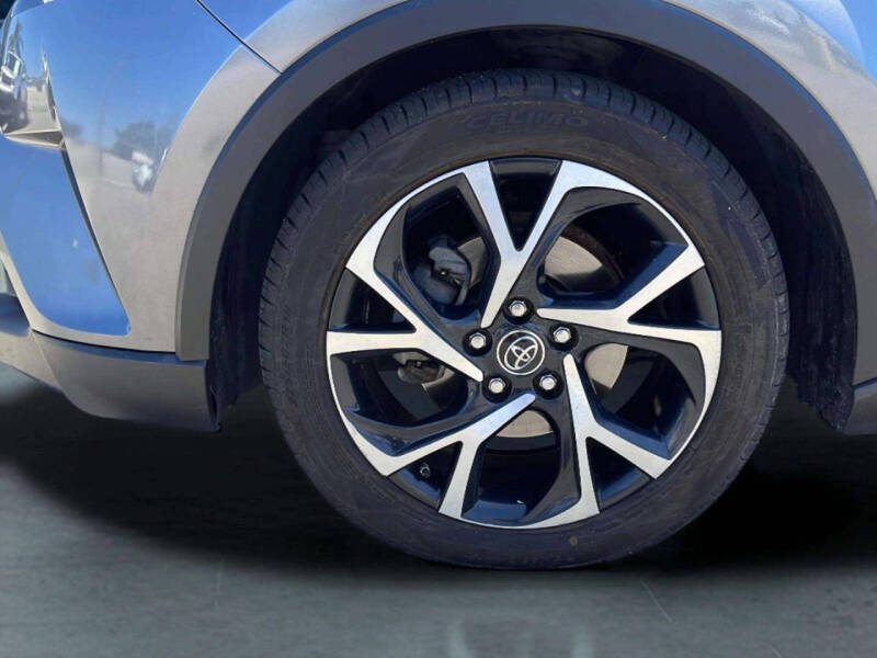 2018 Toyota C-HR XLE