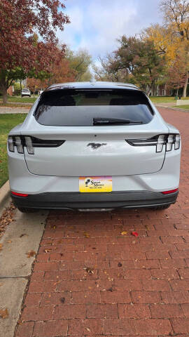 2022 Ford Mustang Mach-E Select