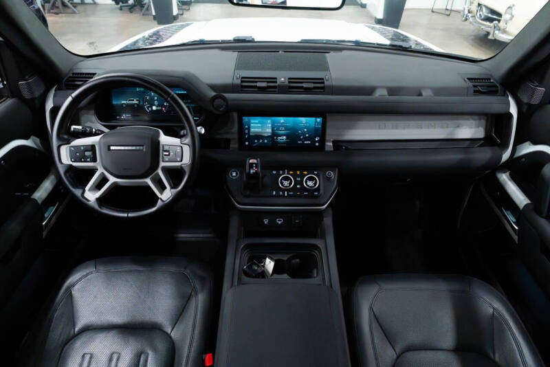 2021 Land Rover Defender 90 S