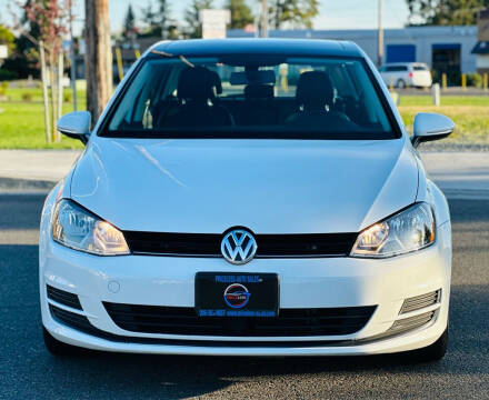 2017 Volkswagen Golf for sale at PRICELESS AUTO SALES LLC in Auburn WA