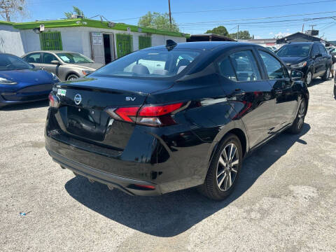 2021 Nissan Versa SV