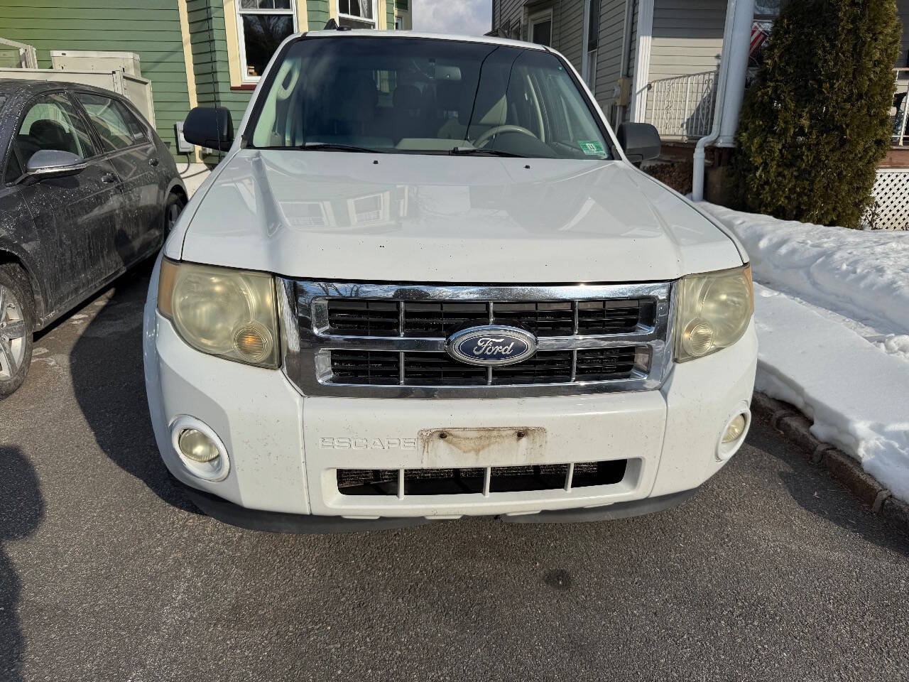 White 2011 Ford Escape XLT AWD XLT 4dr SUV 2