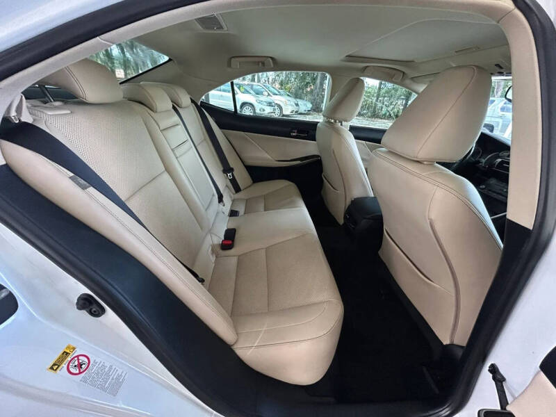 2015 Lexus IS 250