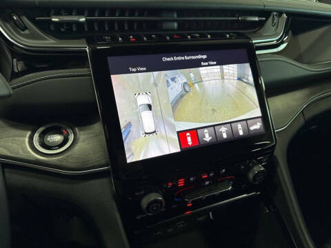 2022 Jeep Grand Cherokee Overland