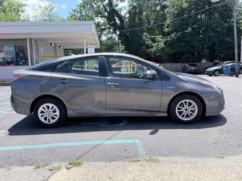 2016 Toyota Prius Two