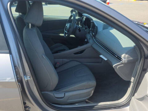2022 Hyundai Elantra