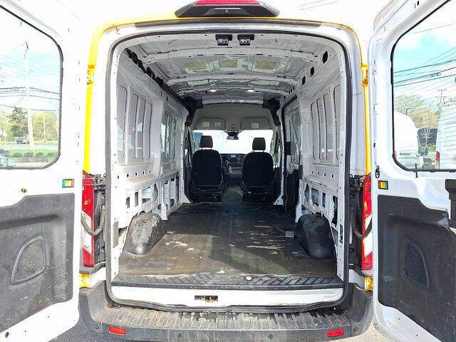 2022 Ford Transit