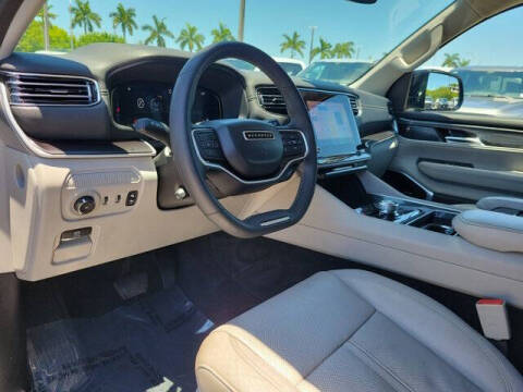 2023 Jeep Wagoneer