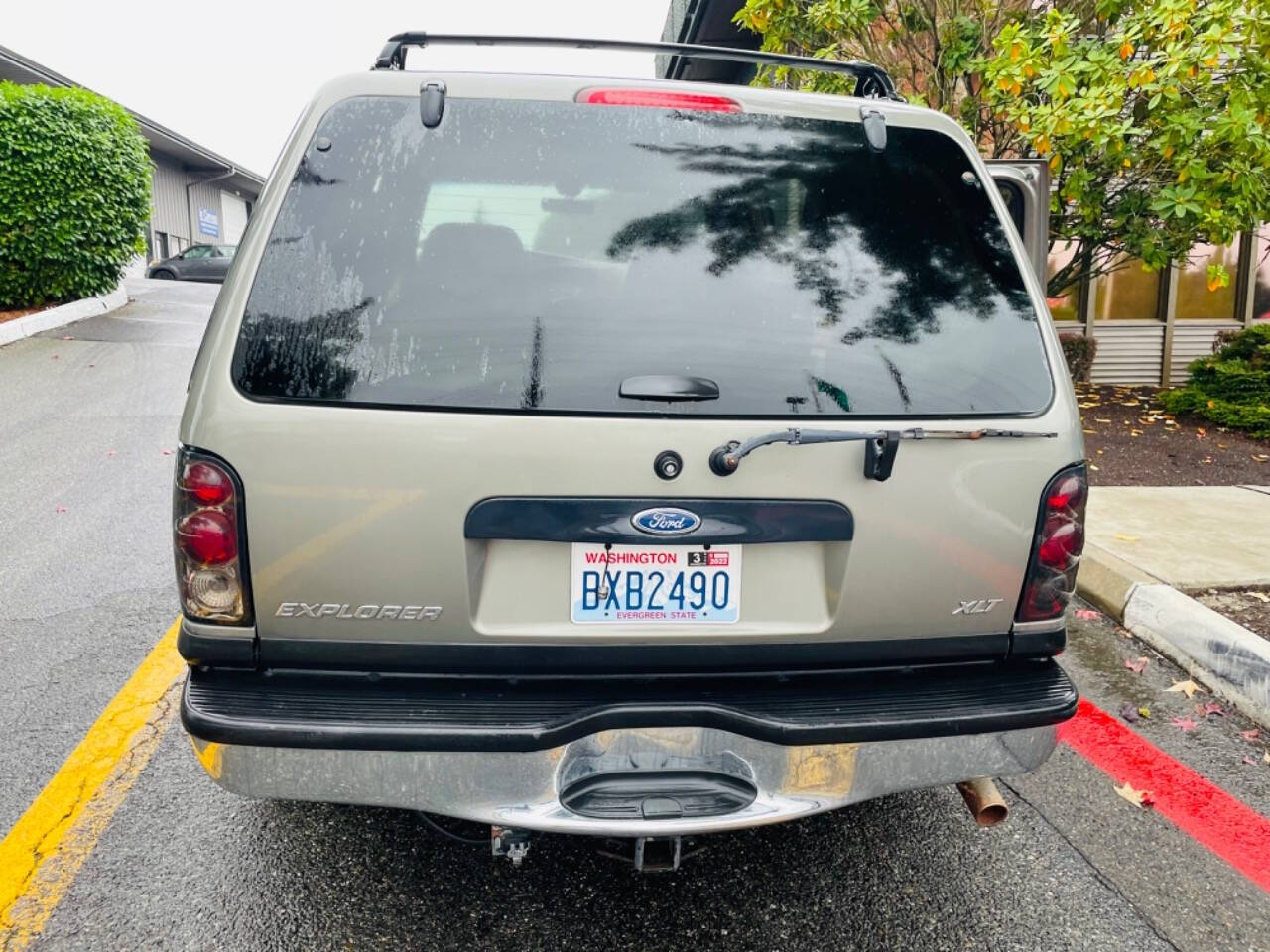 2000 Ford Explorer for sale at New Creation Auto Sales in Everett, WA