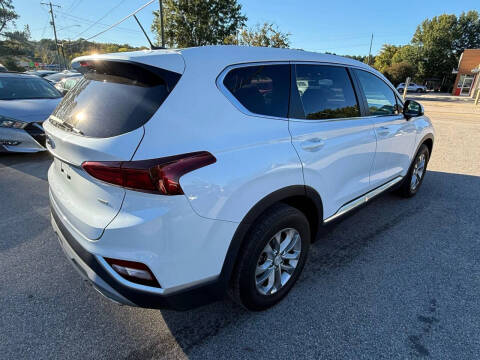 2020 Hyundai Santa Fe SE