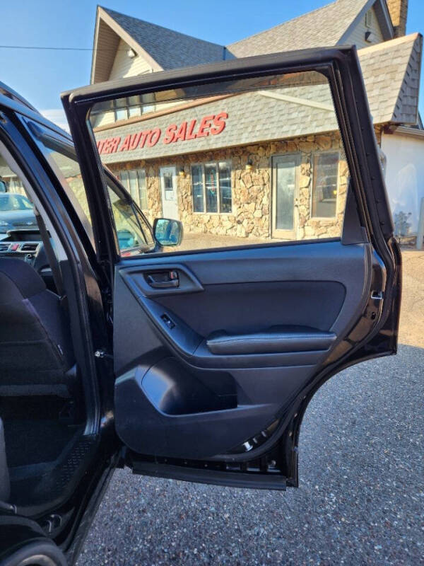 2016 Subaru Forester 2.5i