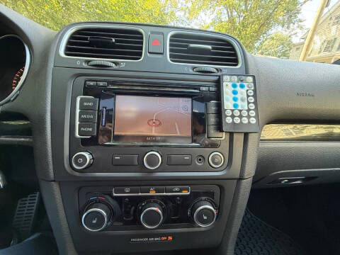 2011 Volkswagen GTI Autobahn PZEV