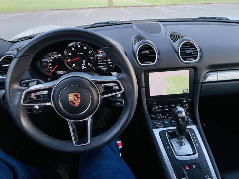 2018 Porsche 718 Cayman