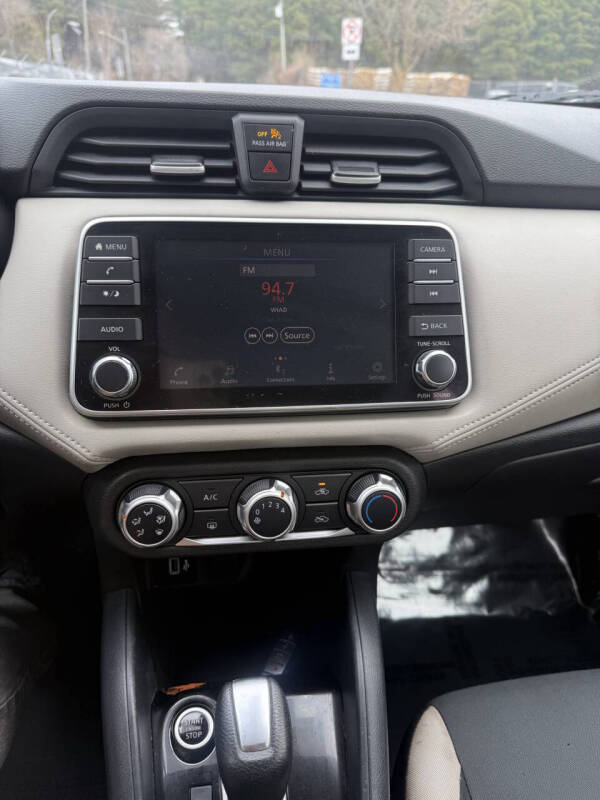 2020 Nissan Versa SV