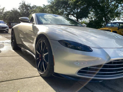 2022 Aston Martin Vantage