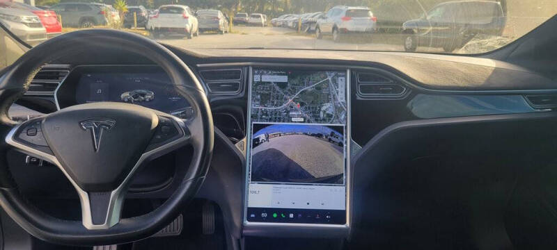 2015 Tesla Model S 70