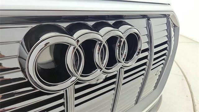 2023 Audi e-tron S Sportback quattro Prestige