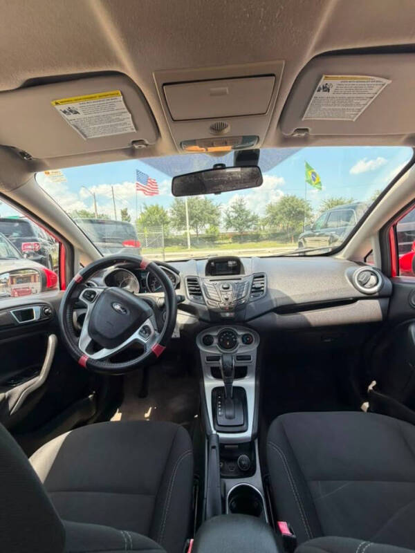 2015 Ford Fiesta SE