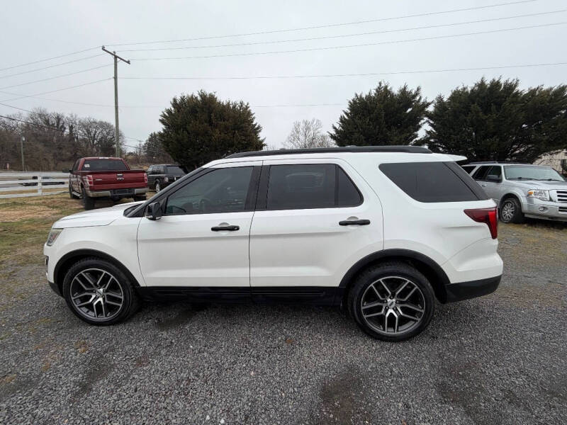 2016 Ford Explorer Sport