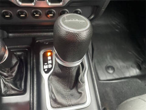 2021 Jeep Gladiator Sport