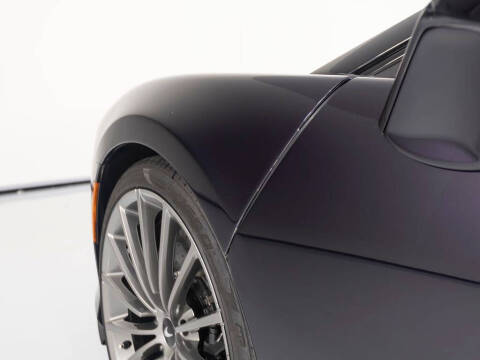2023 McLaren GT