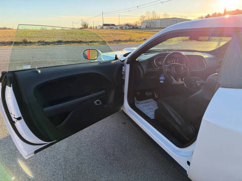 2016 Dodge Challenger SRT 392